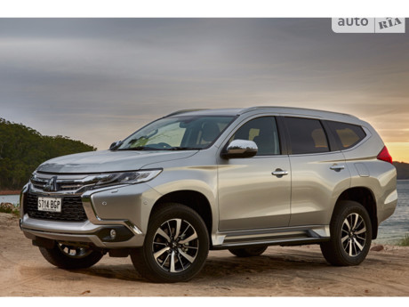 Pajero Sport Mitsubishi Pajero Sport