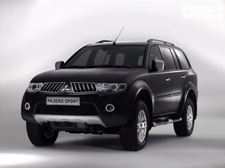 Mitsubishi Pajero Sport 2013