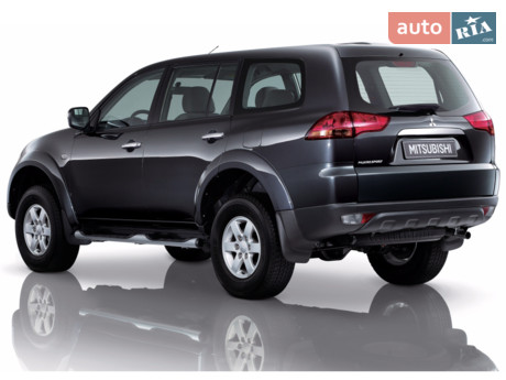 Pajero Sport Mitsubishi Pajero Sport