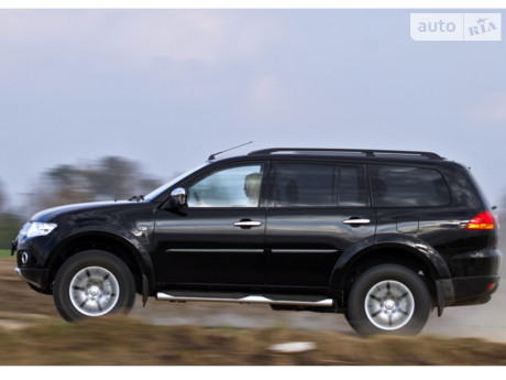 Mitsubishi Pajero Sport 2010