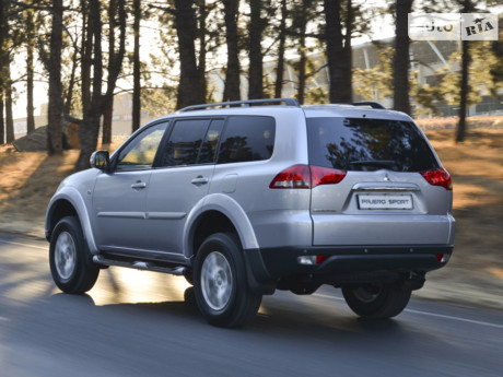 Mitsubishi Pajero Sport 2010