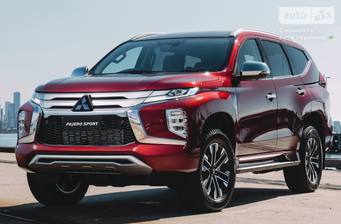 Mitsubishi Pajero Sport 2024 Instyle