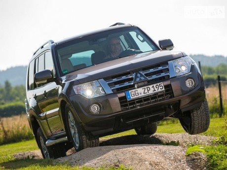 Mitsubishi Pajero Wagon