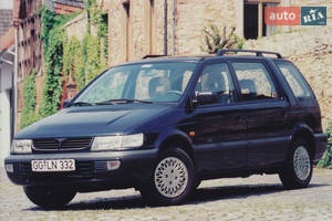 Mitsubishi space-wagon II покоління (FL) Мінівен