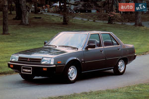 Mitsubishi tredia I покоління Седан