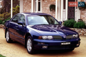 Mitsubishi verada I покоління (FL) Седан