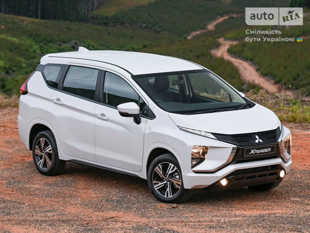  Xpander I покоління (FL) Мінівен