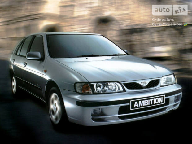 Nissan Almera I поколение (FL) Хэтчбек