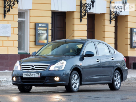 Nissan Almera 2015