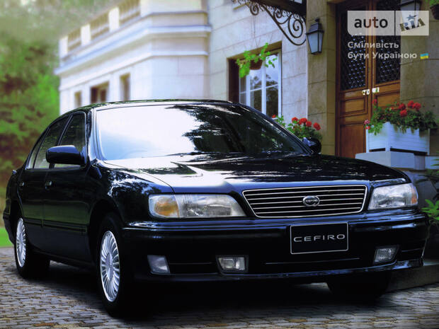  Cefiro II поколение Седан