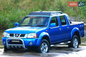 Nissan hardbody II покоління Пікап