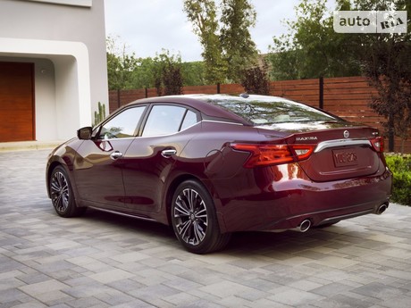 Nissan Maxima 1992 Nissan Maxima 1992