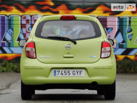 Nissan Micra 2011