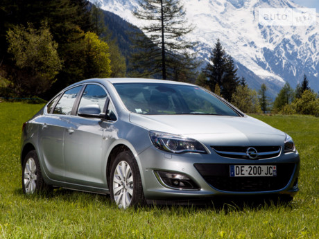 Opel Astra J