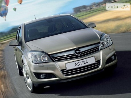 Opel Astra 2010