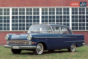 Opel kapitan I поколение/P2 Седан
