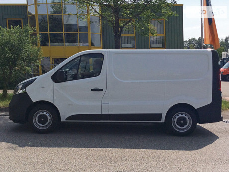 Vivaro груз. Opel Vivaro груз.