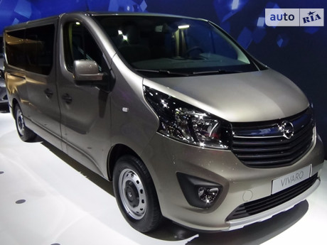 Vivaro пасс. Opel Vivaro пасс.