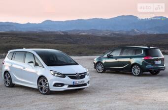 Opel Zafira 2025 Base