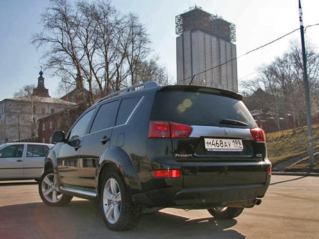 Peugeot 4007 2008