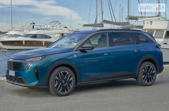 Peugeot 5008 2025 GT