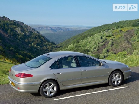 Peugeot 607 2001