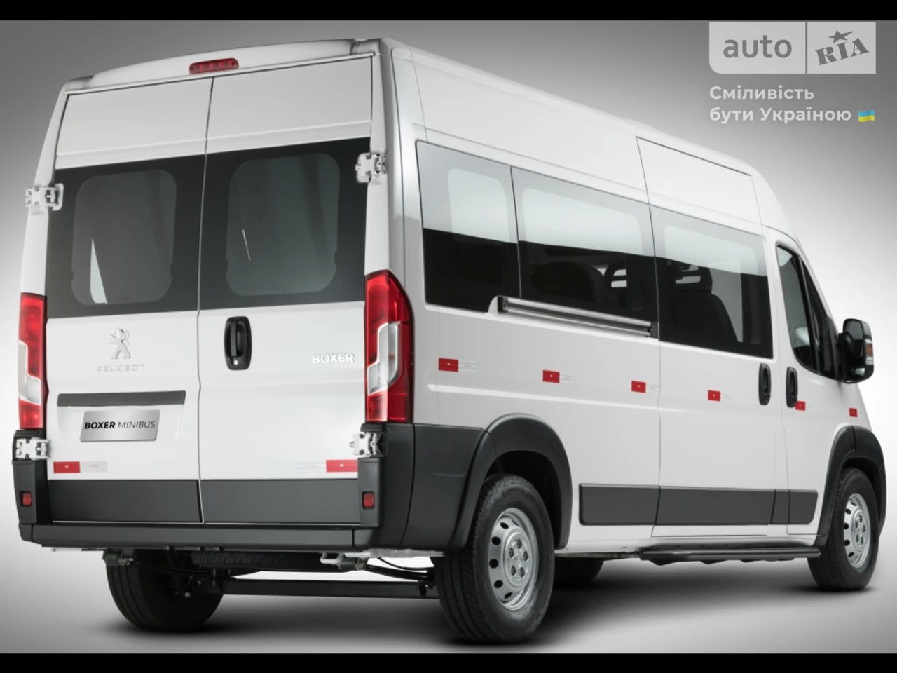 Peugeot Boxer пасс. Base + Business