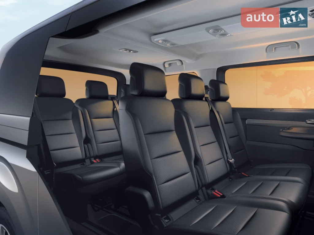 Peugeot Traveller Business