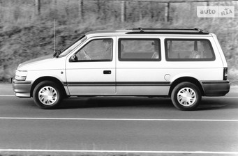 Plymouth Voyager 2000