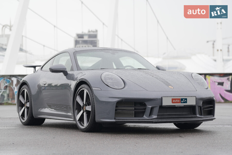 Новый  911 992 (FL) купе - фото 7