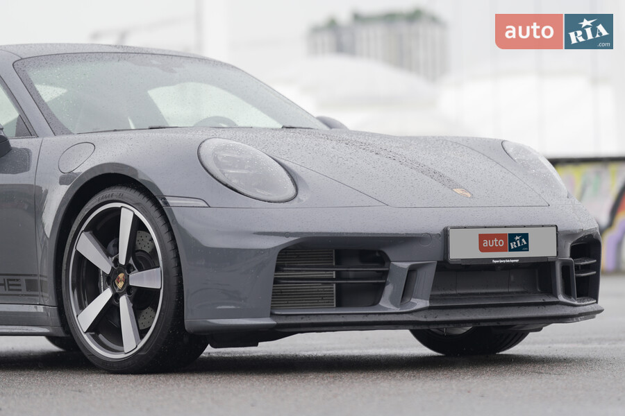 Новый  911 992 (FL) купе - фото 13