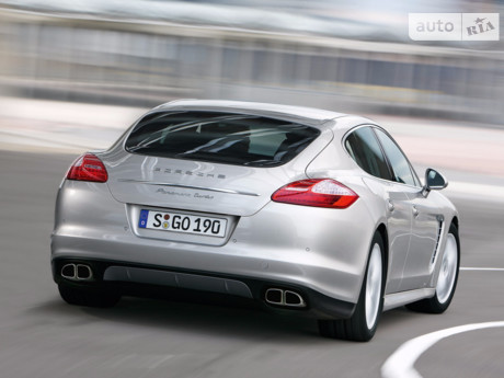 Porsche Panamera 2012