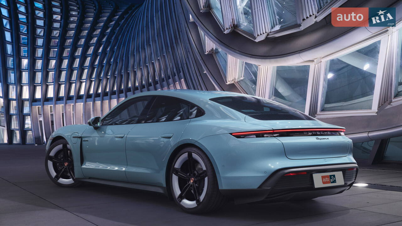 Новий Porsche Taycan 1 поколение (FL) седан - фото 5