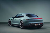 Новий Porsche Taycan 1 поколение (FL) седан - фото 6