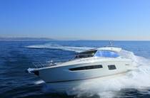 Prestige Yachts Coupe Line Base