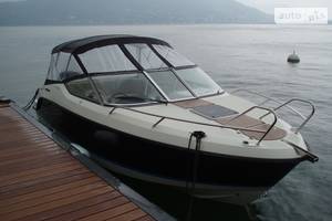 Quicksilver activ-645-cabin 1-е покоління Катер