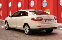 Renault Fluence Base