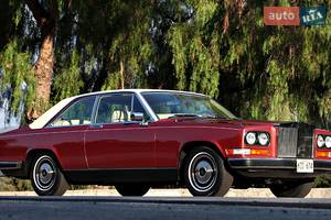 Rolls-Royce carmargue I покоління Седан