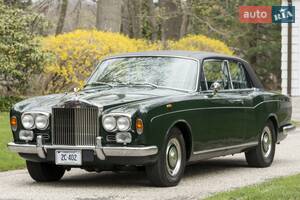 Rolls-Royce corniche I покоління Седан