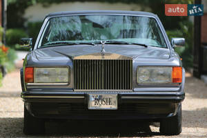 Rolls-Royce silver-spur II покоління Седан