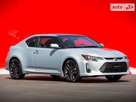 Scion tC 2004