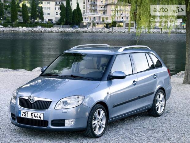 Skoda Fabia II покоління Універсал