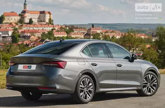 Skoda Octavia Selection 2.0 TSI DSG (190 к.с.) Фото 3