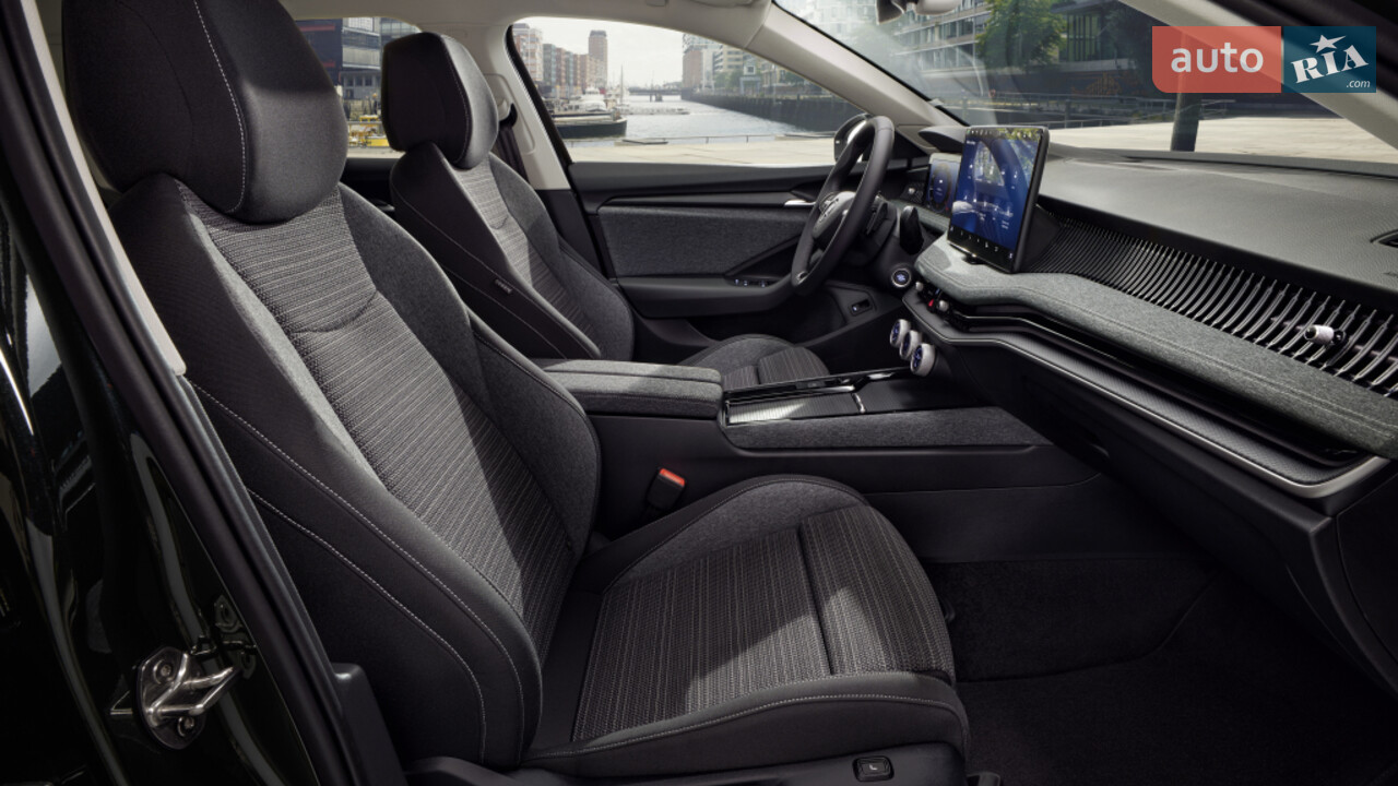 Новий Skoda Superb 4 поколение ліфтбек - фото 12