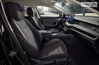 Skoda Superb 2025 Laurin & Klement