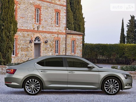 Skoda Superb