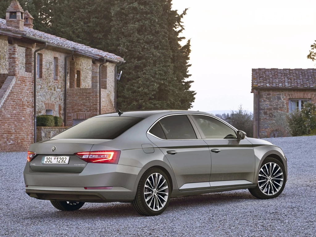 Skoda Superb Style