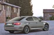 Skoda Superb Ambition