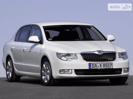 Skoda Superb 2011