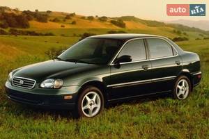 Suzuki esteem I поколение Седан